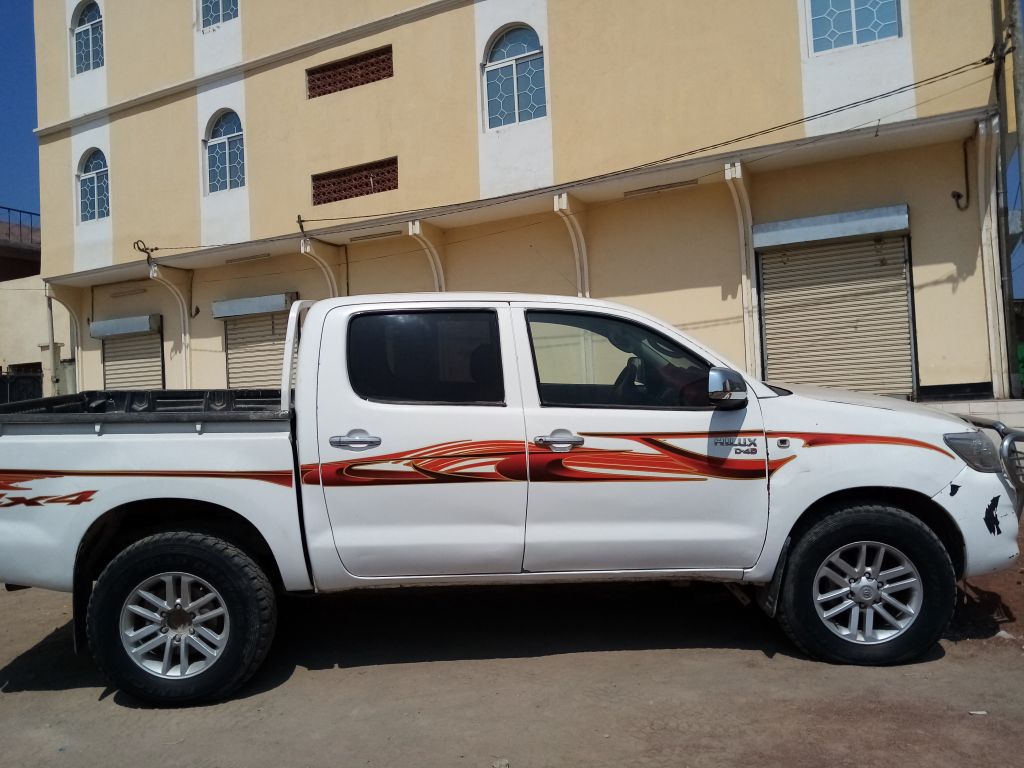 Très belle occasion d\'une belle voiture hilux