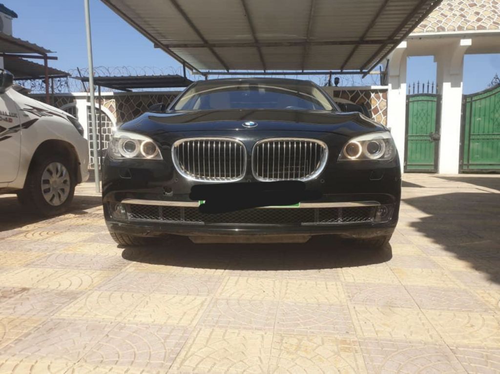 BMW très bon état.