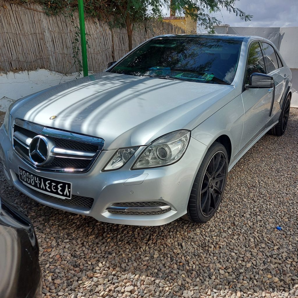 Mercedes-Benz E220 CDI