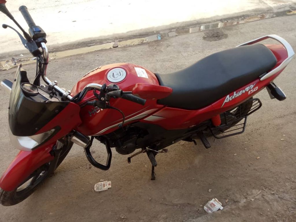 Moto Hero Acheiver 150