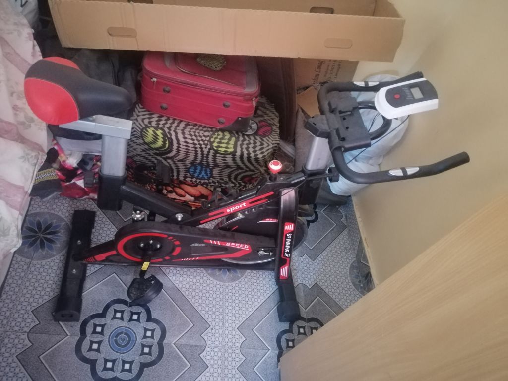 Vélo d\'appartement neuf