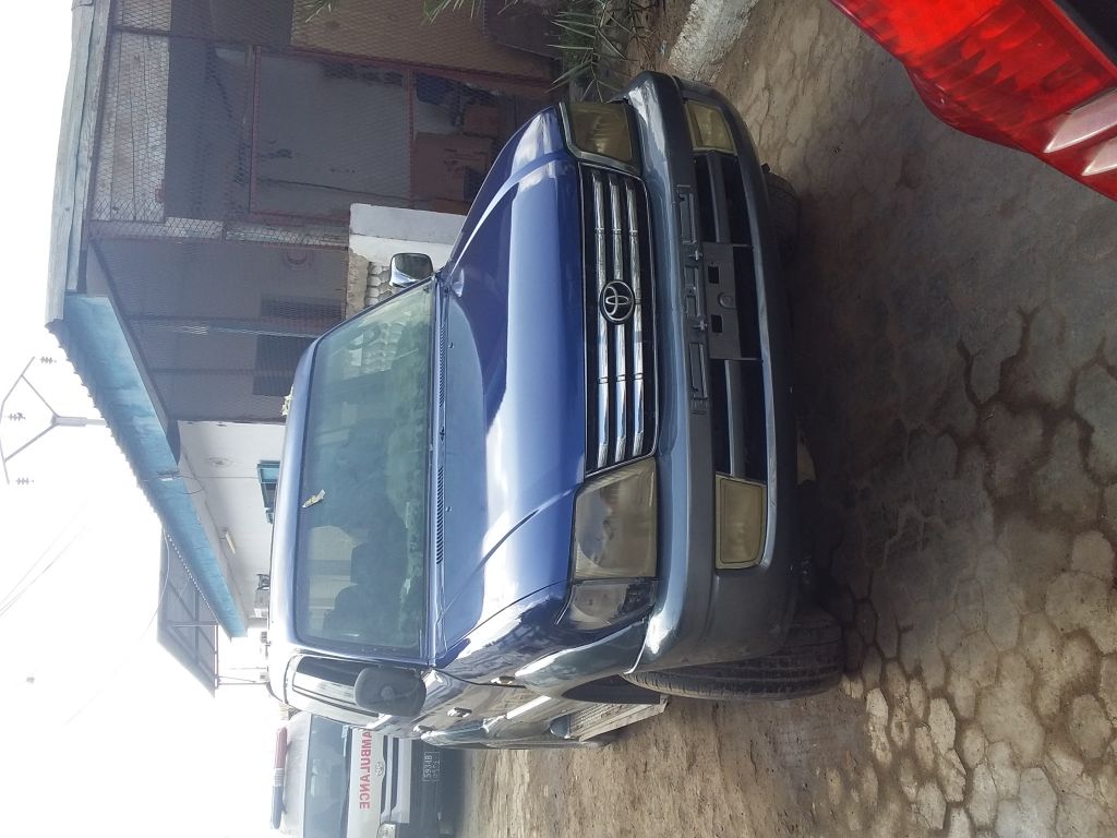 vehicule de mark land cuiser