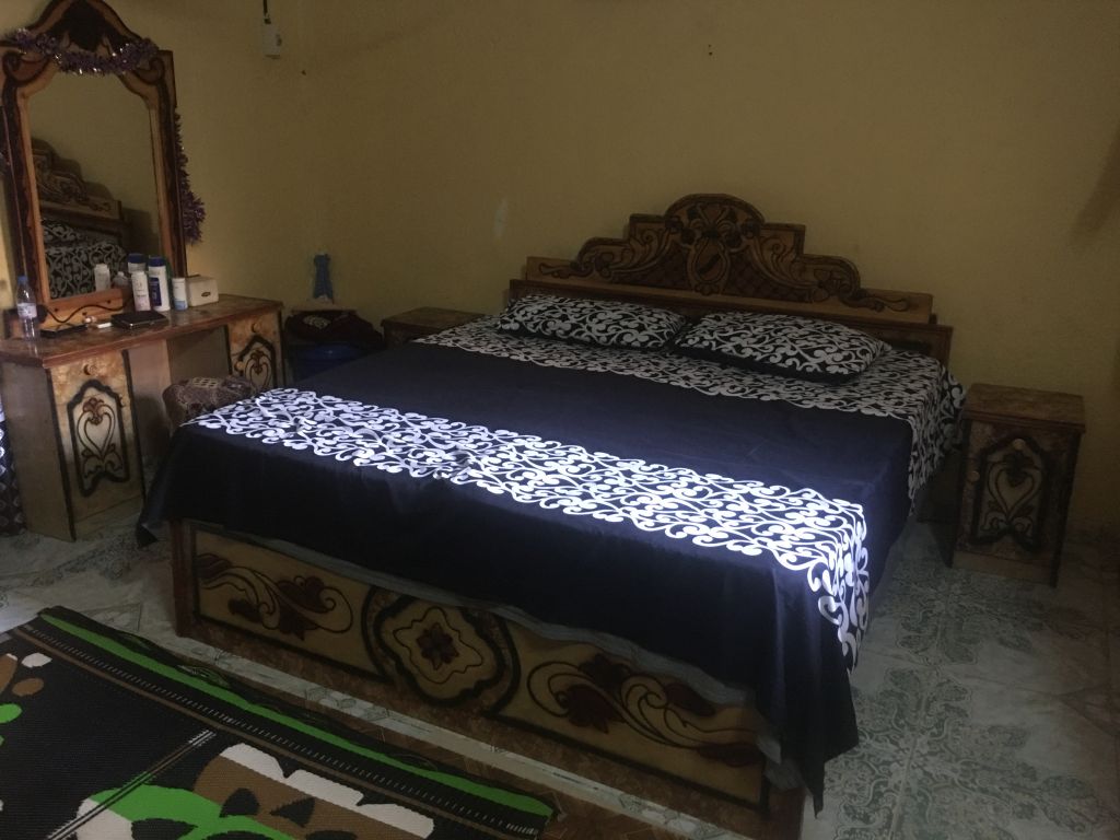 Meuble yemenite complet