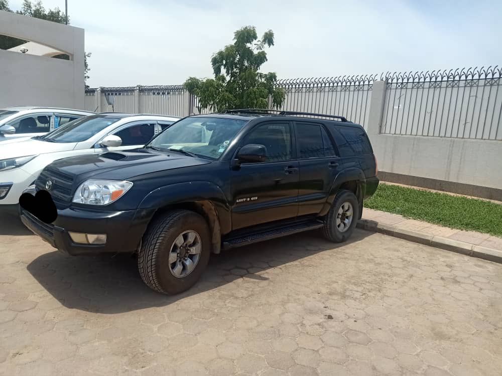 vente d\'un véhicule Toyota 4runner 2003