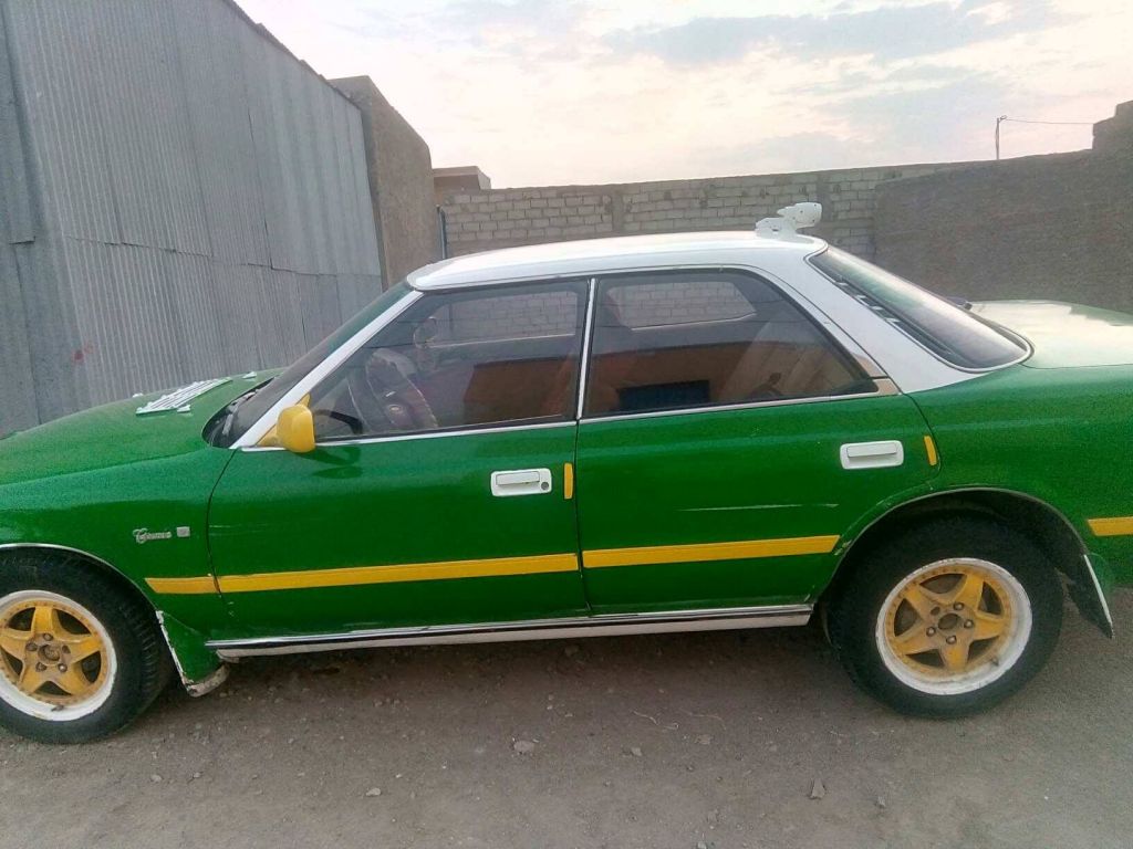 TOYOTA MARK 2 très bon état