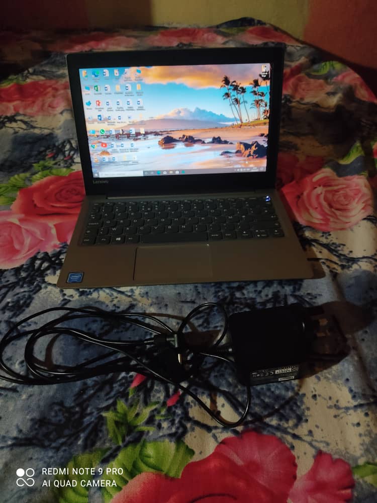 Laptop mini modele lenovo