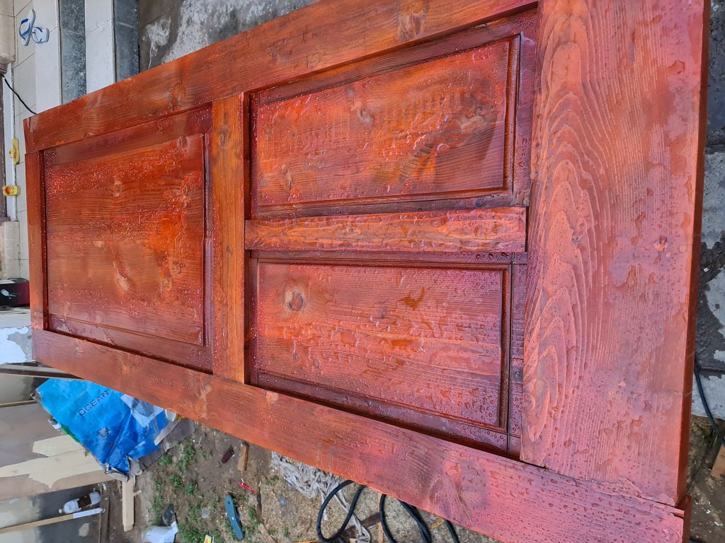 Portes en bois massif