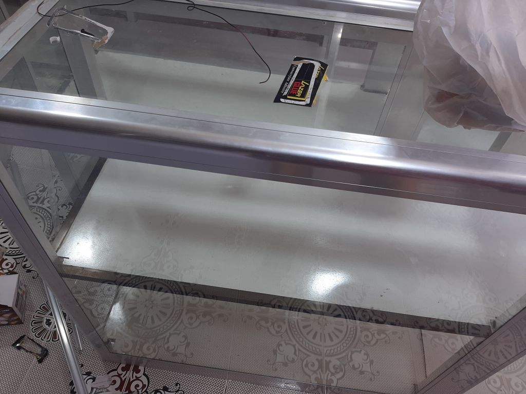 Vente table en aluminium