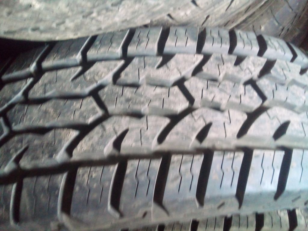 Dunlop Bridgestone Pneus de grande marque