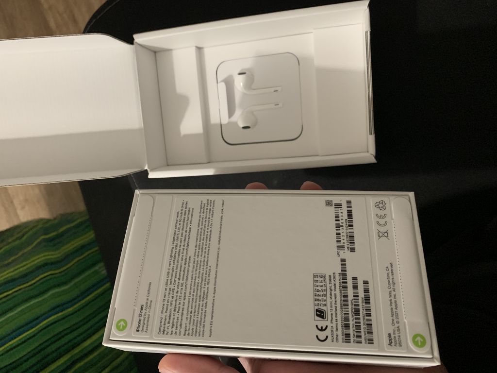 iPhone mini 13 256go noir