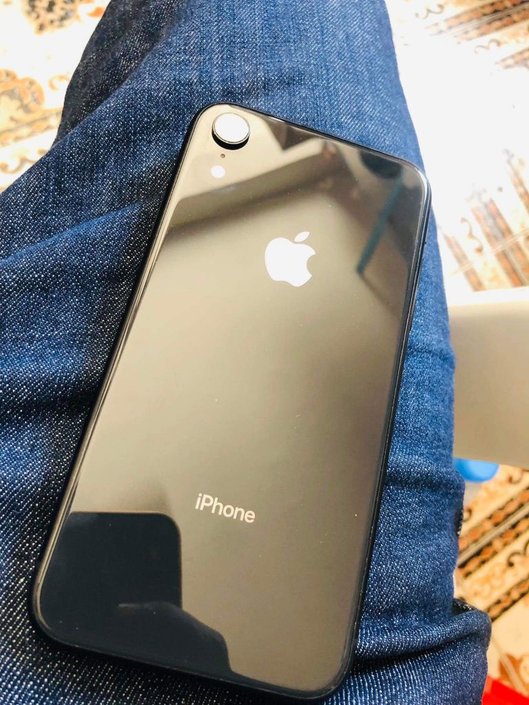 iPhone XR a 90 000fr
