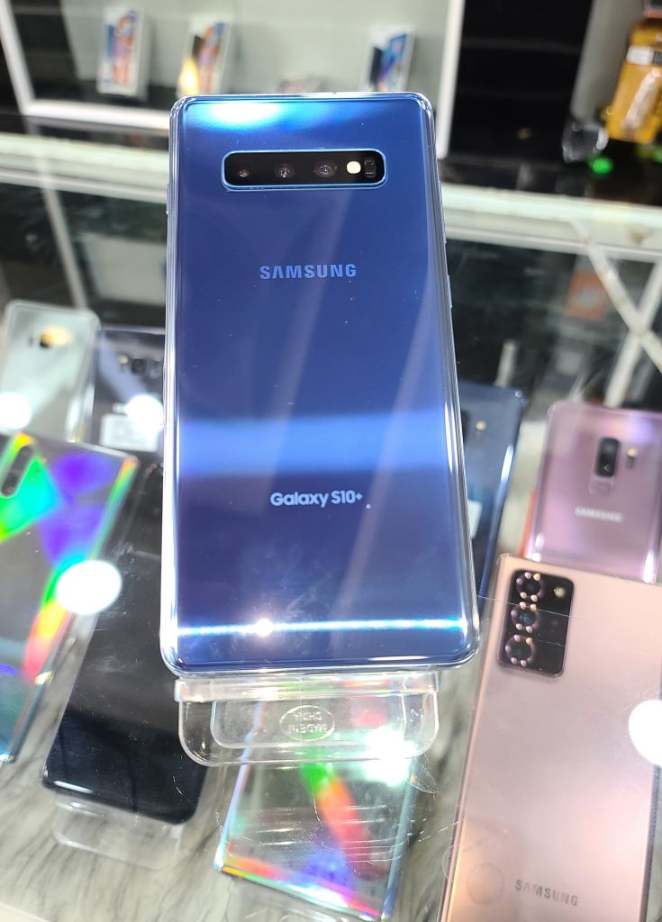 Samsung S10+