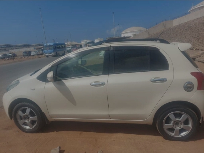 Voiture toyota yaris