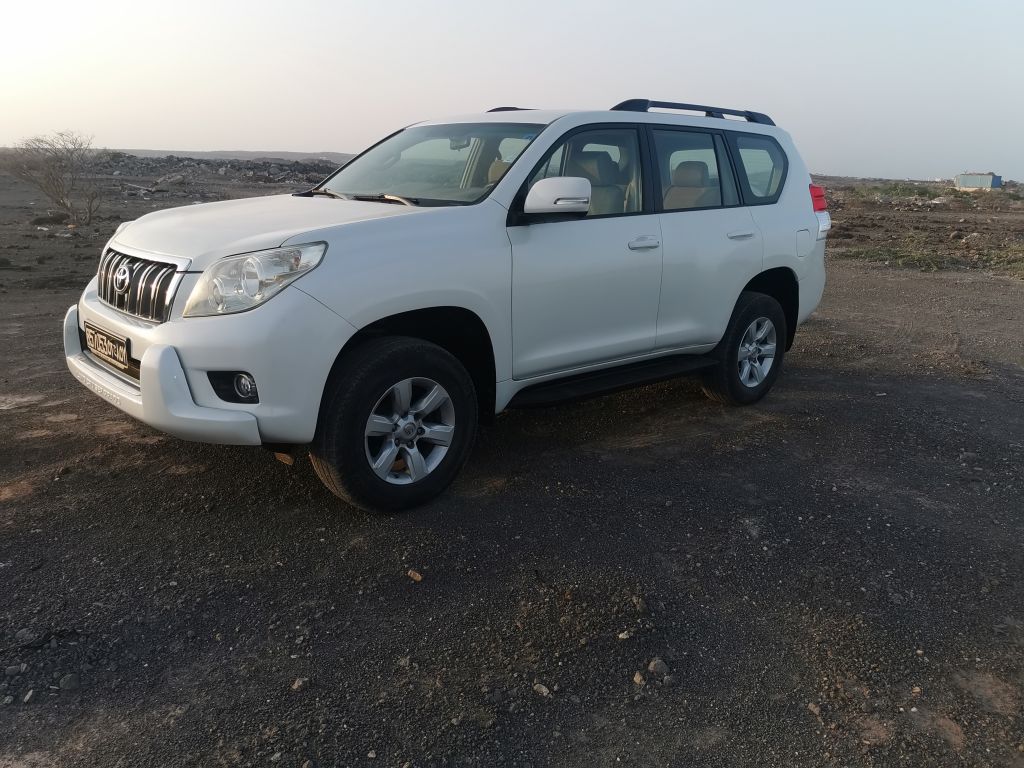 TOYOYA PRADO Lj150, 7 places