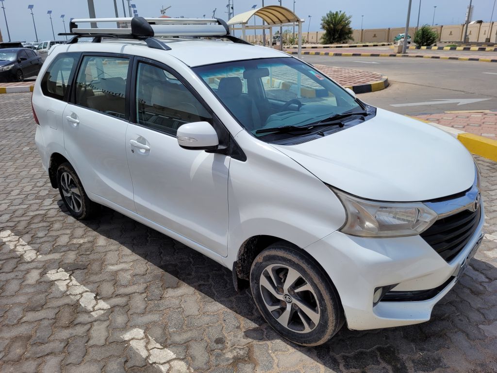 Toyota Avanza 2016 automatique