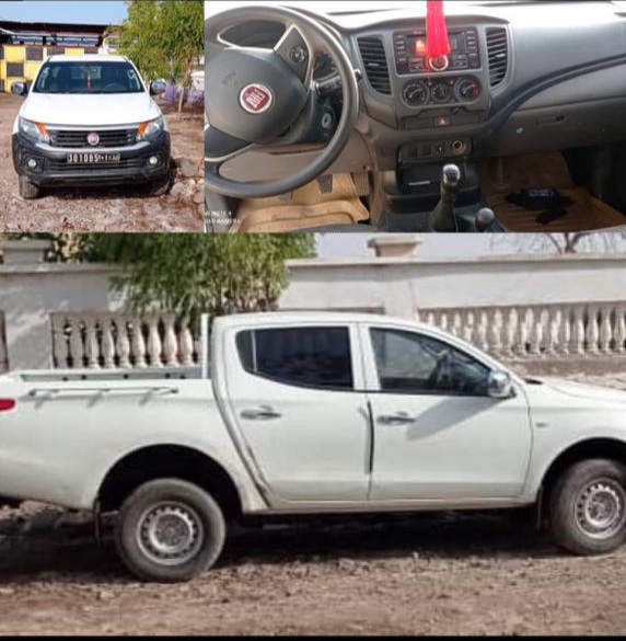 Voiture Pickup Fiat Full back