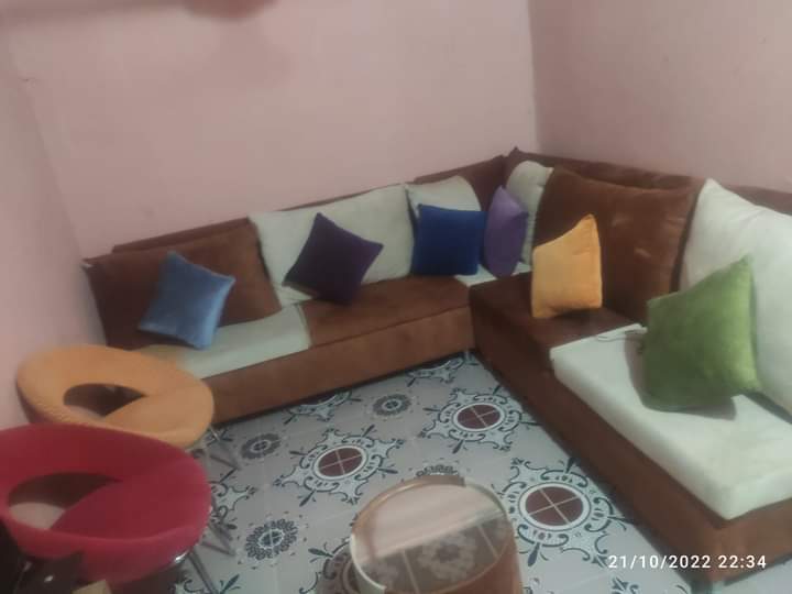 Vente meuble Salon en forme L.