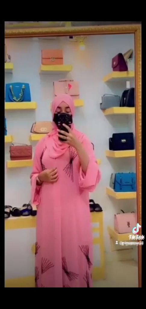 Vetement Abaya classic et chic