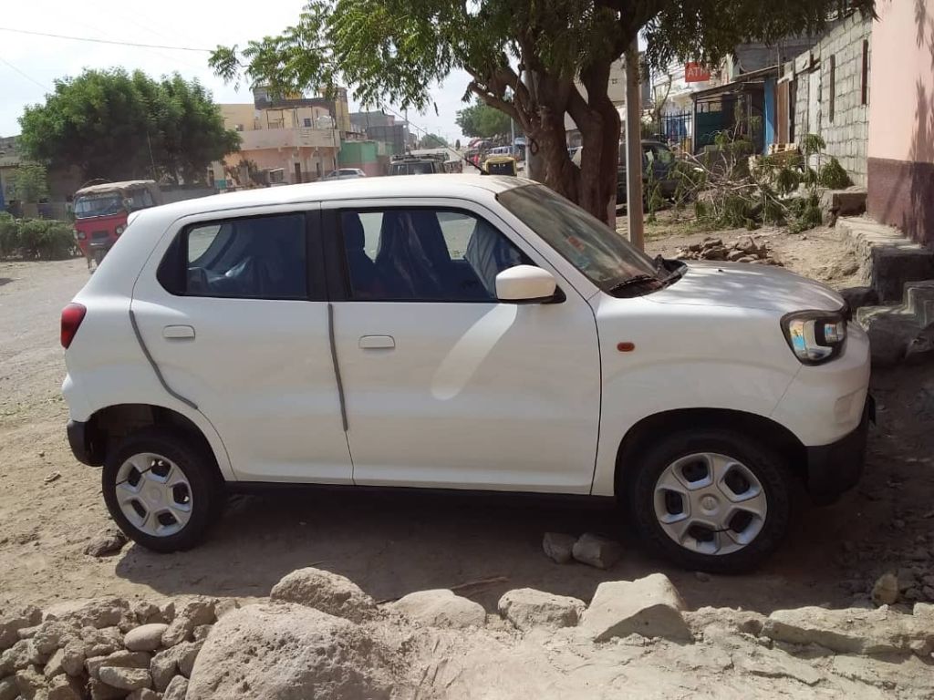 Voiture Suzuki Spresso