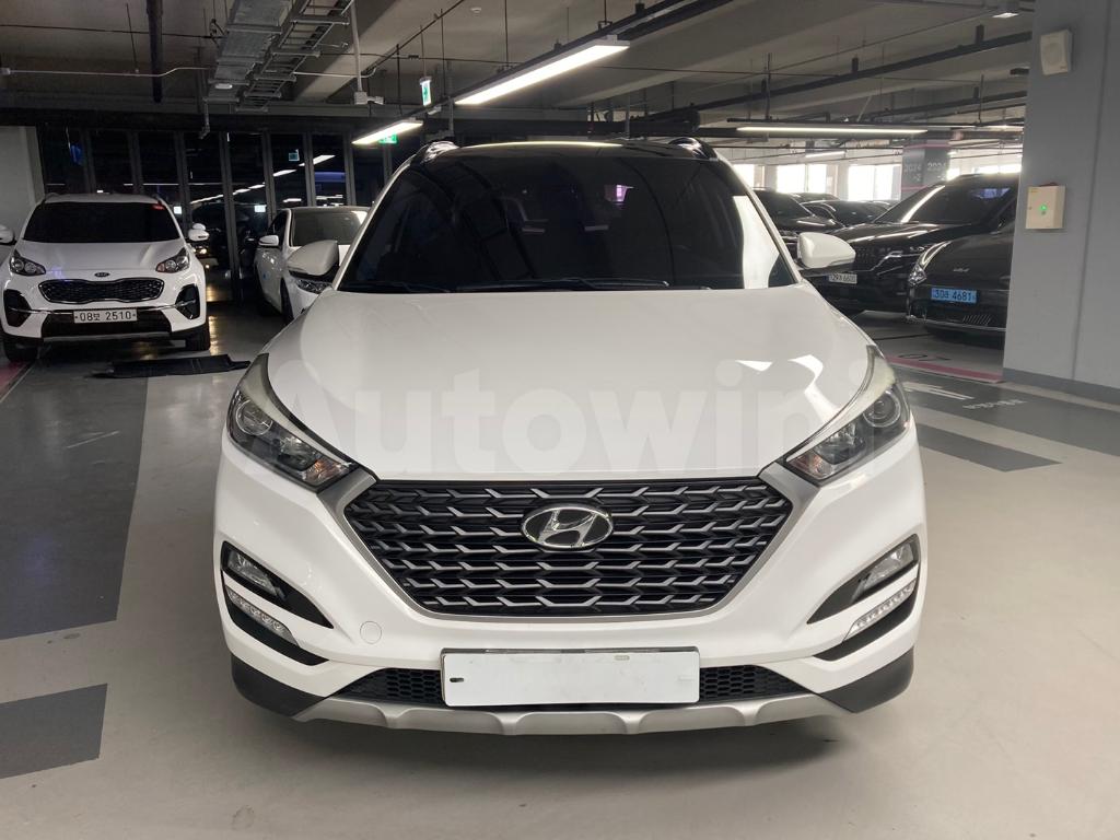 HYUNDAI ALL NEW TUCSON 2017 4WD SUNROOF à Djibouti