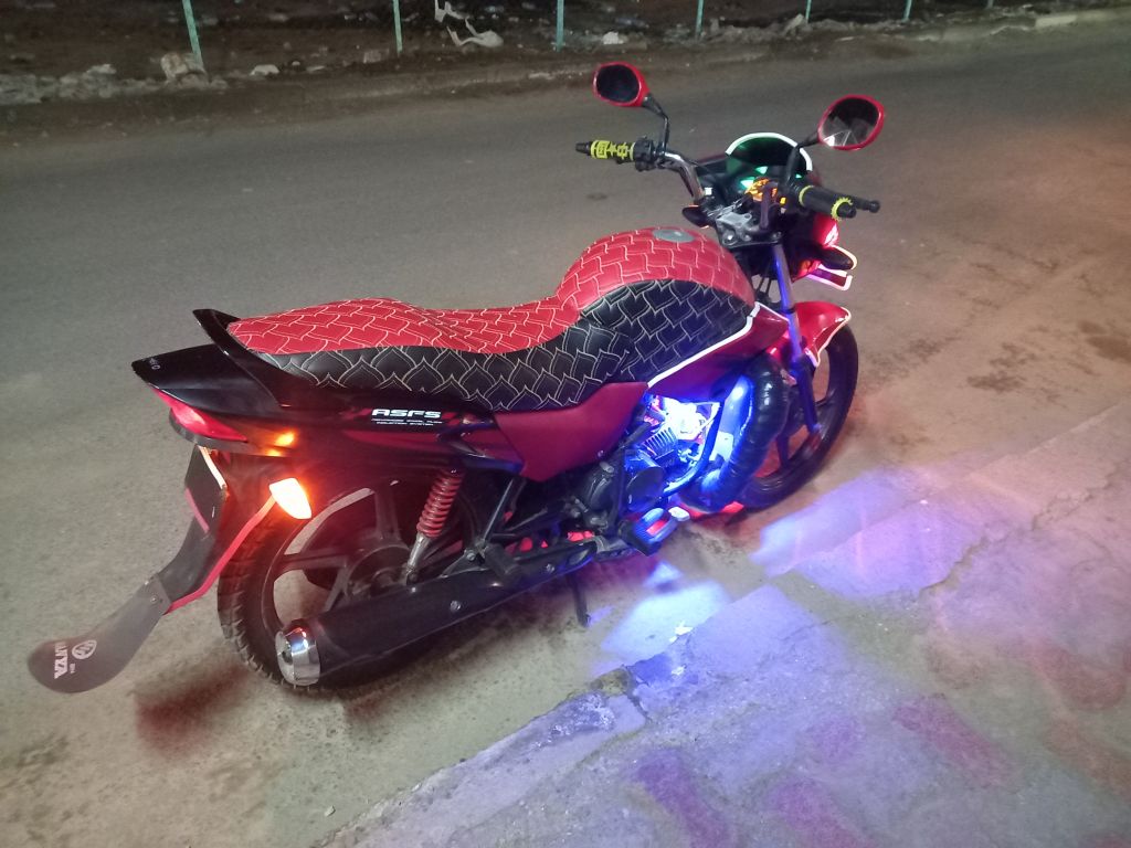 Moto Héro 125