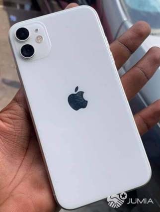 Télephone Iphone 11