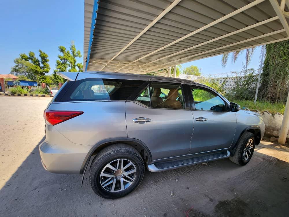 Toyota Fortuner 2020