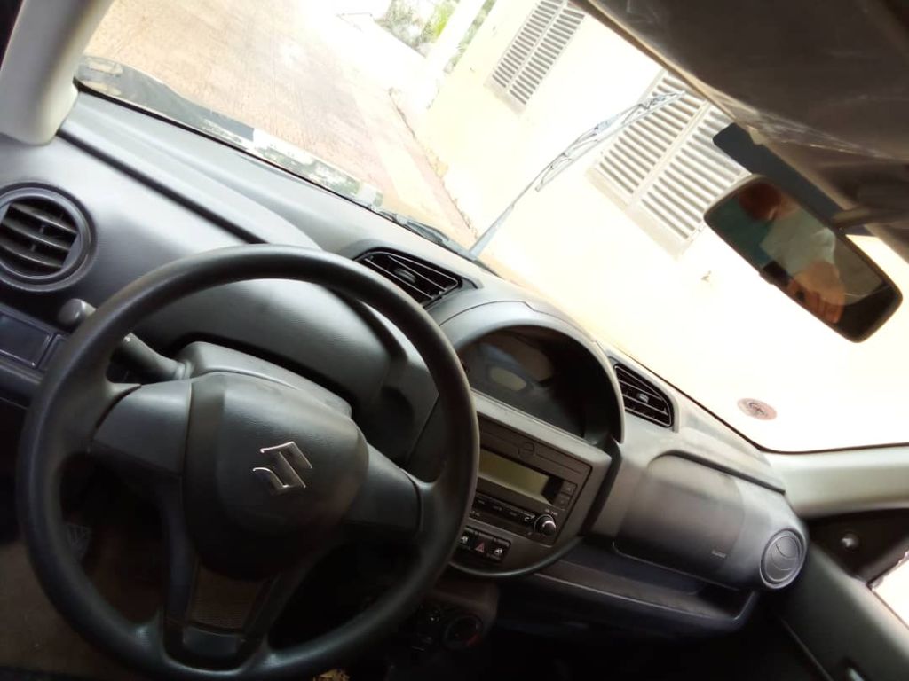 Voiture de Marque Suzuki Expresso acheté Janvier 2022..