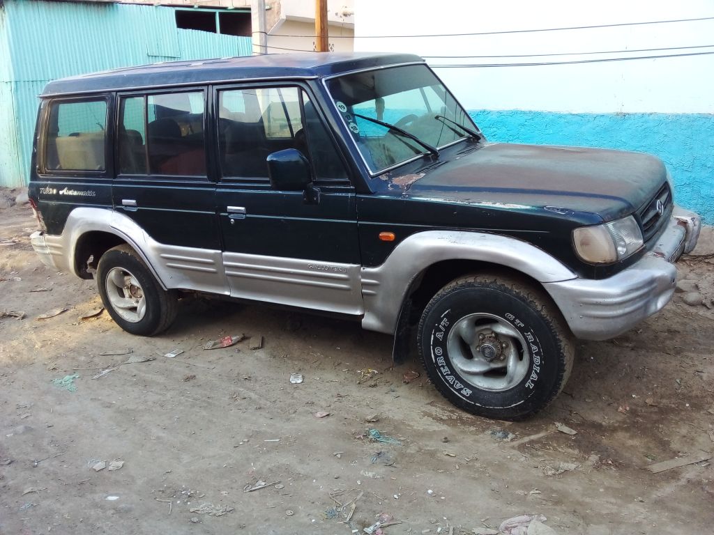 Voiture Hyundai Galloper à Djibouti
