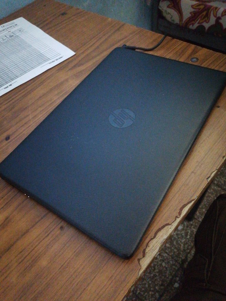 Labtop en excellent état et à un prix très avantageux.