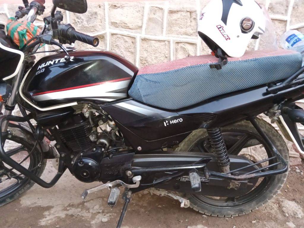 Moto Héro Hunter 150