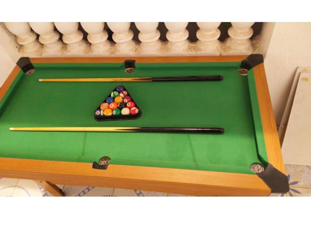 Triangle De Billard Américain 9 Boules - Rack Plastique Noir - Robustesse Et Durabilité - Pour Parties Entre Amis