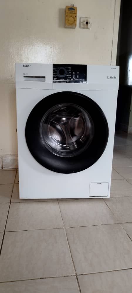 Machine a laver automatique 10 kg