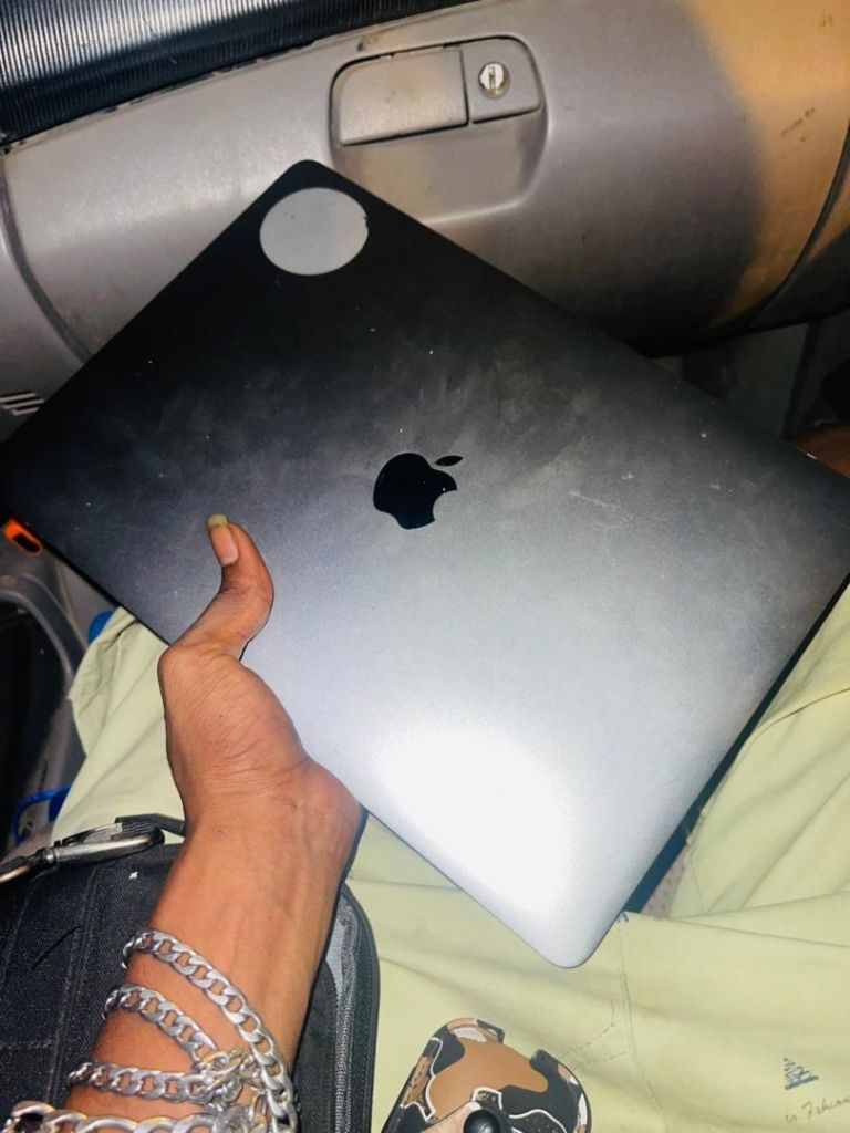 Mak BooK Pro utilisé depuis 4 mois