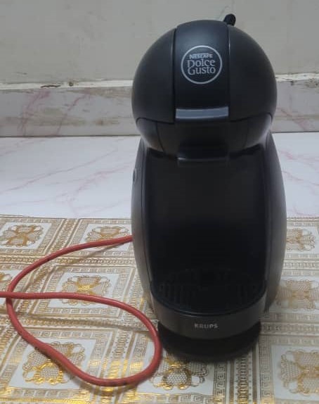 machine à café Dolce Gusto en parfait état