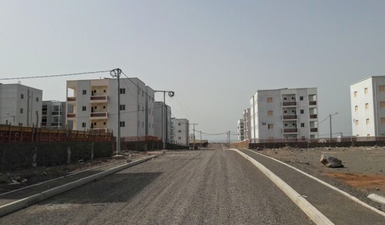 Terrain 150 m2 située a PK13 près de la Mosquée Oum-Salama.