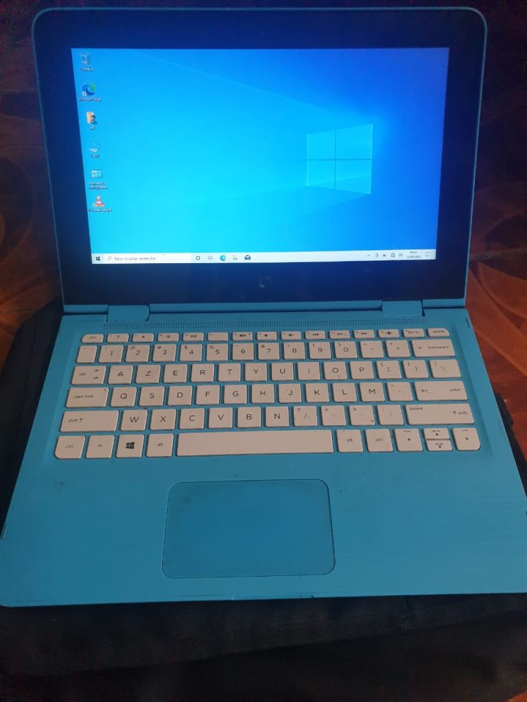 Mini Pc Marque HP écran tactile