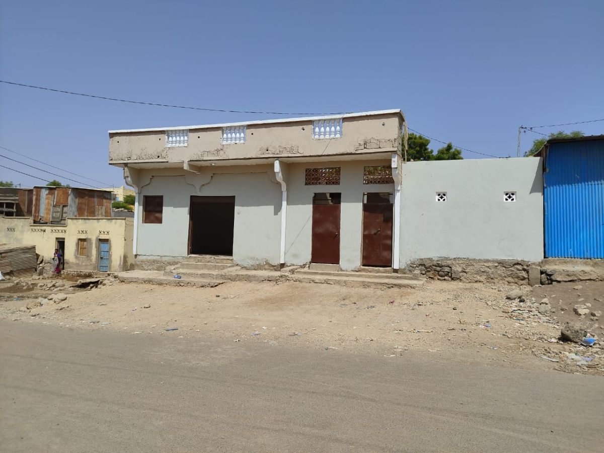 A louer 1 Local commercial à Balbala T3