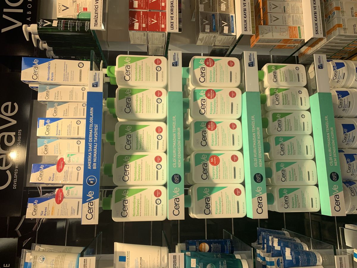 Gel nettoyant visage contre l’acné CERAVE