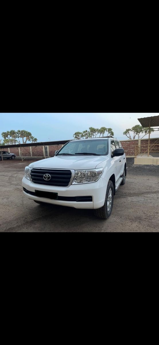 Toyota Land Cruiser LC200