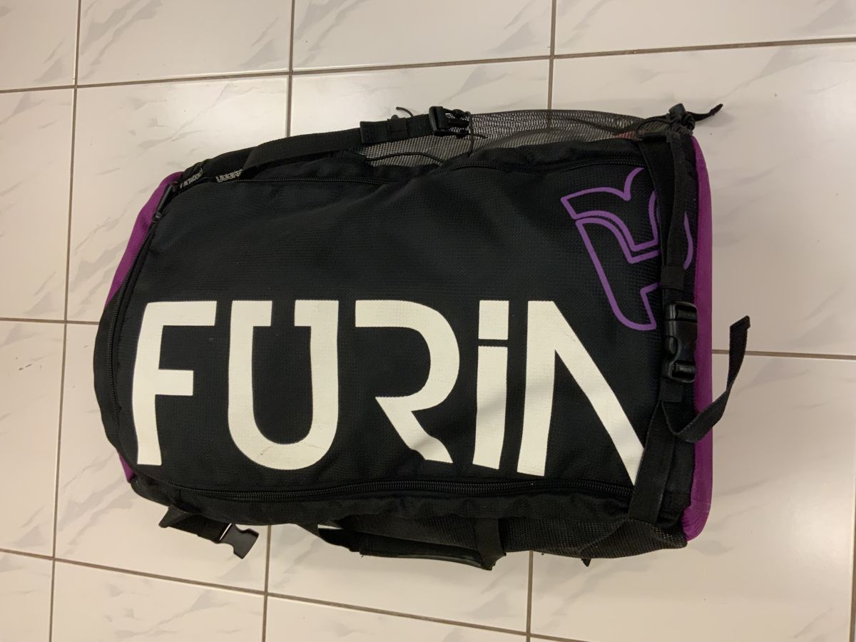 Voile kitesurf TAKOON FURIA 9m2, état neuf, négociable