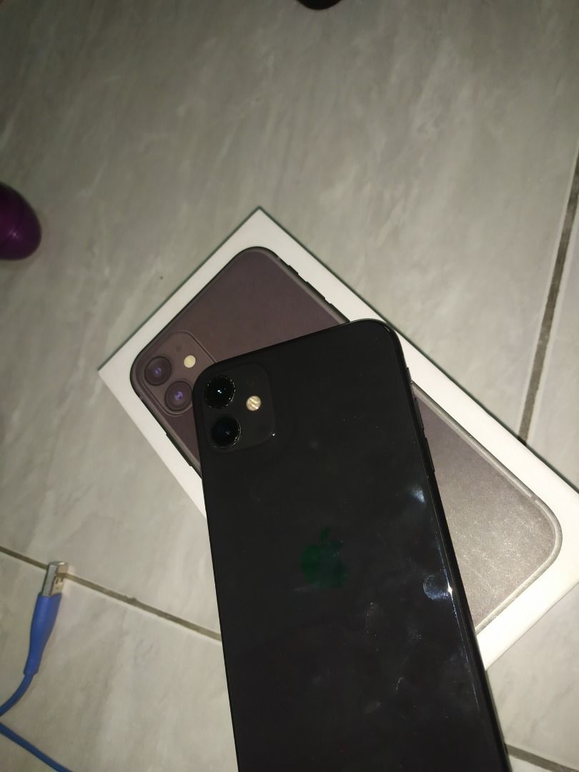 iPhone 11 68GB à Djibouti