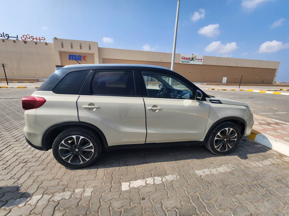 Suzuki Vitara All Grip 2020, excellent état, climatisation