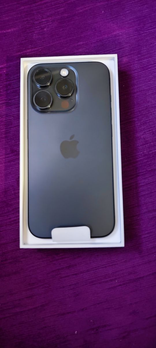 iPhone 15 Pro 128 Go, neuf, emballage d