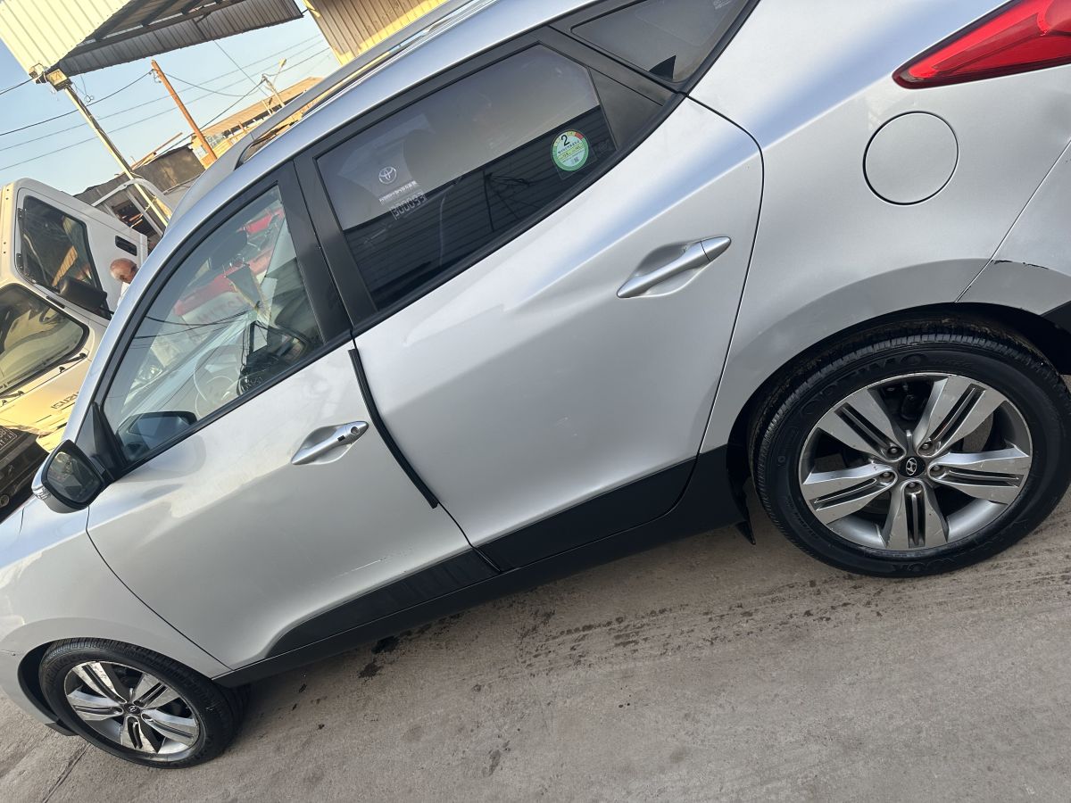 Hyundai Tucson 2014, automatique, diesel, bon état