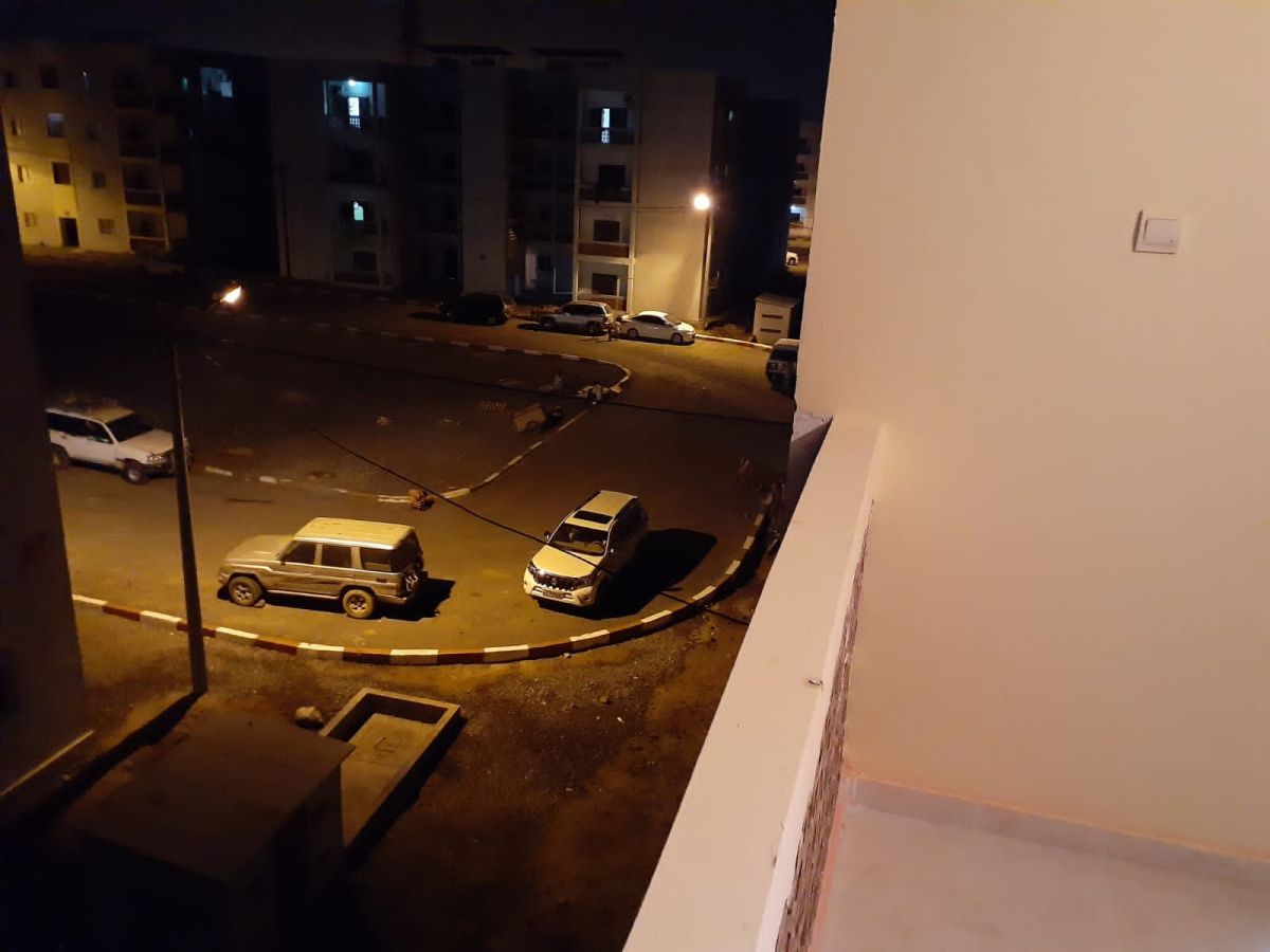 Appartement F4 spacieux avec balcon à vendre au Pk13