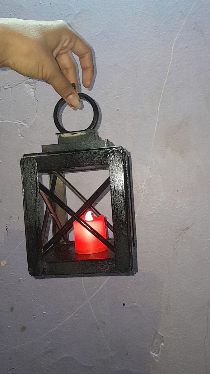 Décorations de ramadan en matériaux recyclés