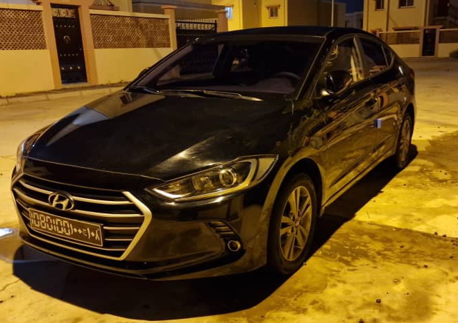 Hyundai Avante 2016, Diesel, Automatique, Sièges Luxueux