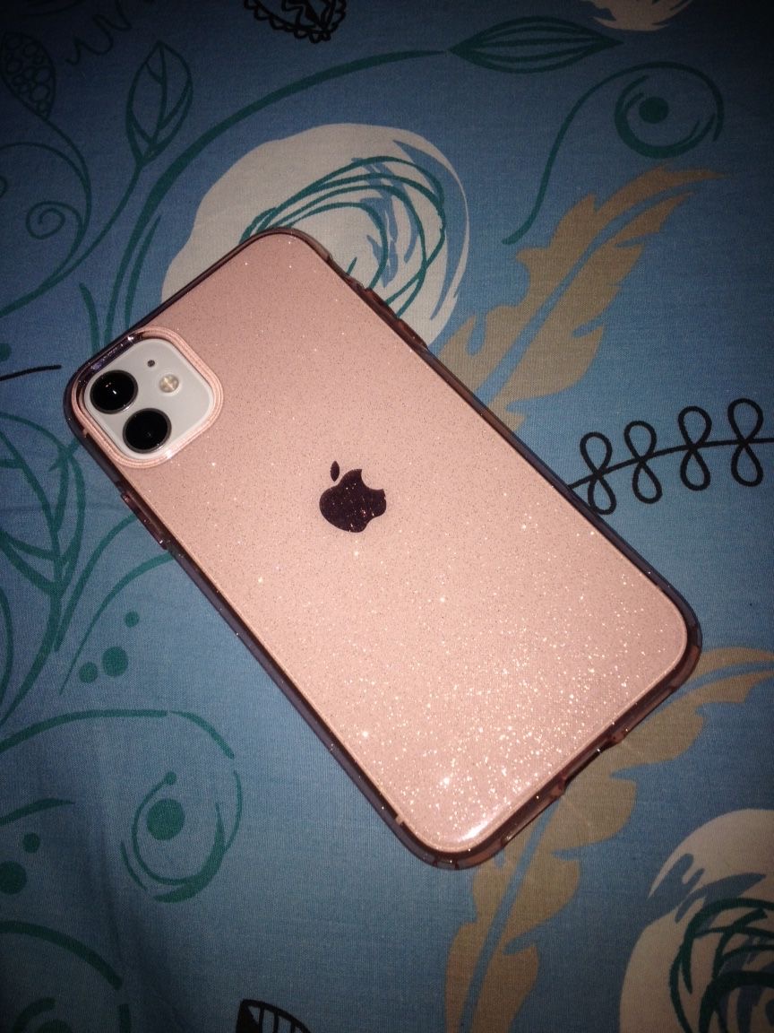 iPhone 11 Blanc, en bon état, Face ID fonctionnel