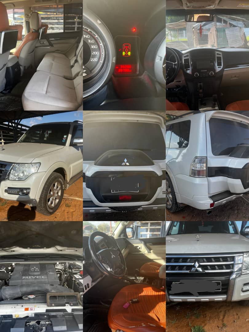 Mitsubishi Pajero, essence, excellent état